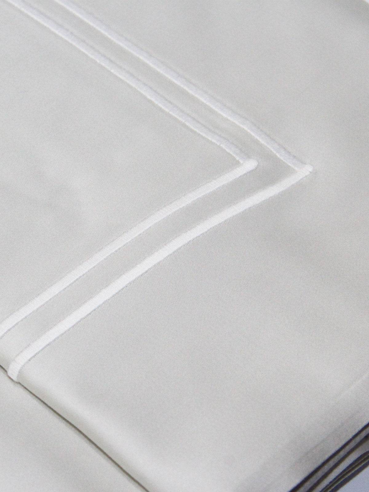 Lenzuola Tinta Unita Biancheria Api Satin cpl Mastro Raphael - evabiancheria